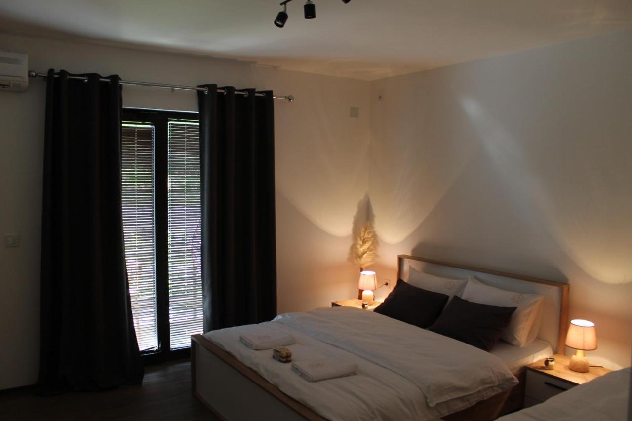 Belov Rooms And Apartments Demir Kapija Luaran gambar