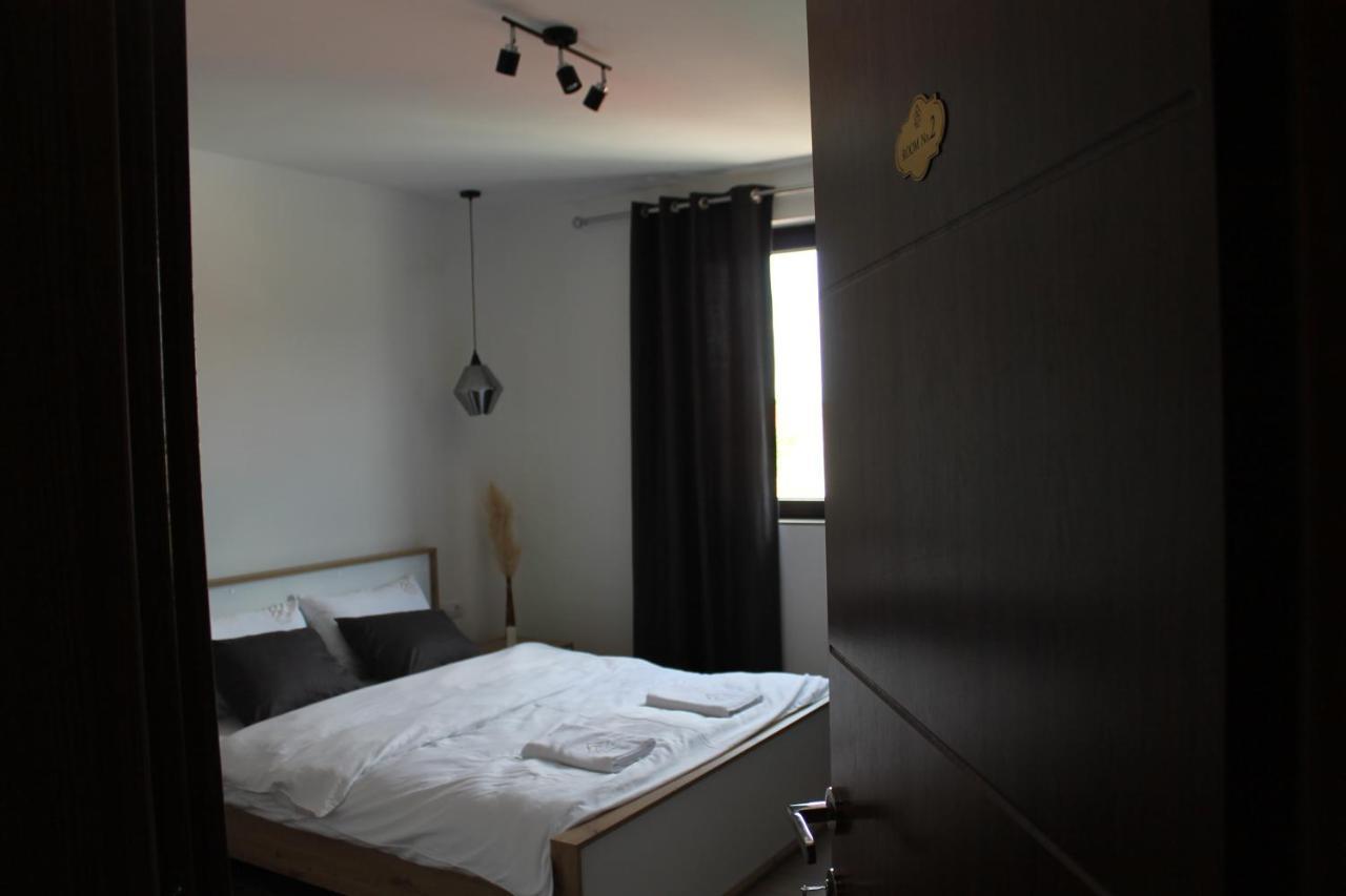 Belov Rooms And Apartments Demir Kapija Luaran gambar